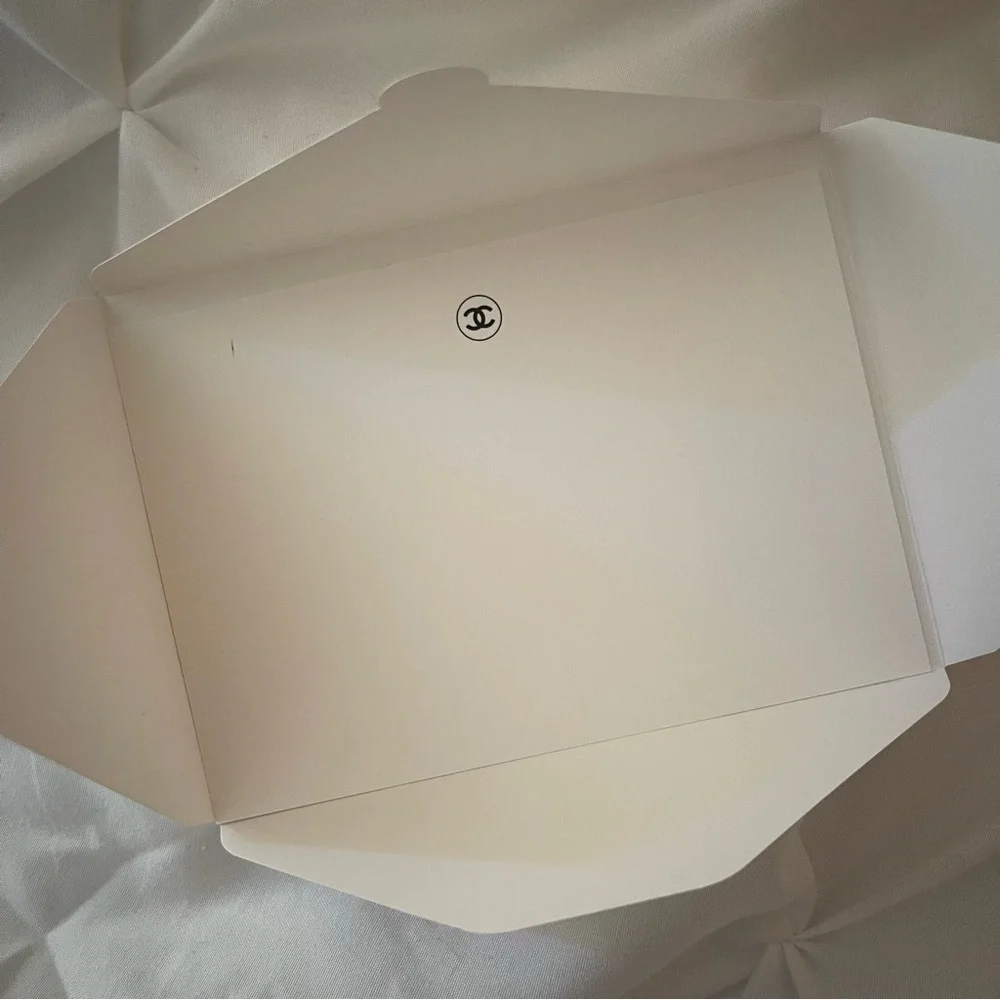 Chanel Note Card & Envelope - Picture 3 of 4